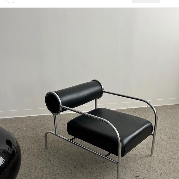 Simplicity, but radiates refinement. - Picture 2 of 6